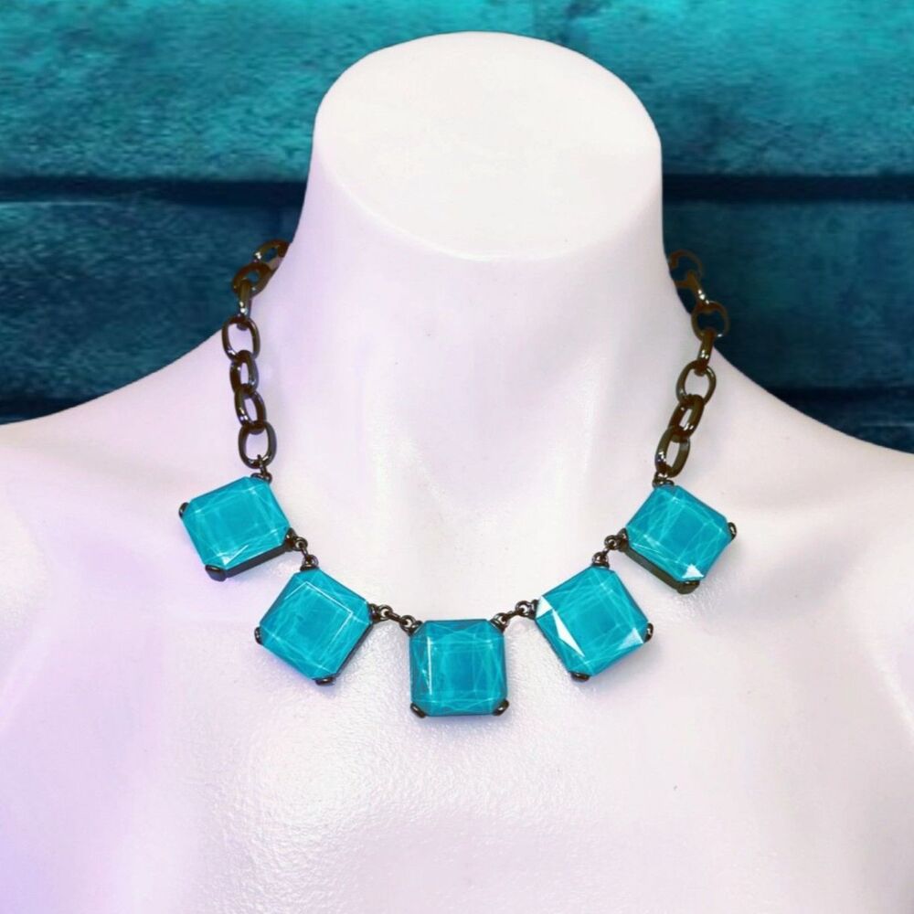 Vintage Vibe Gunmetal Teal Glass Square Bead Statement Necklace 16"